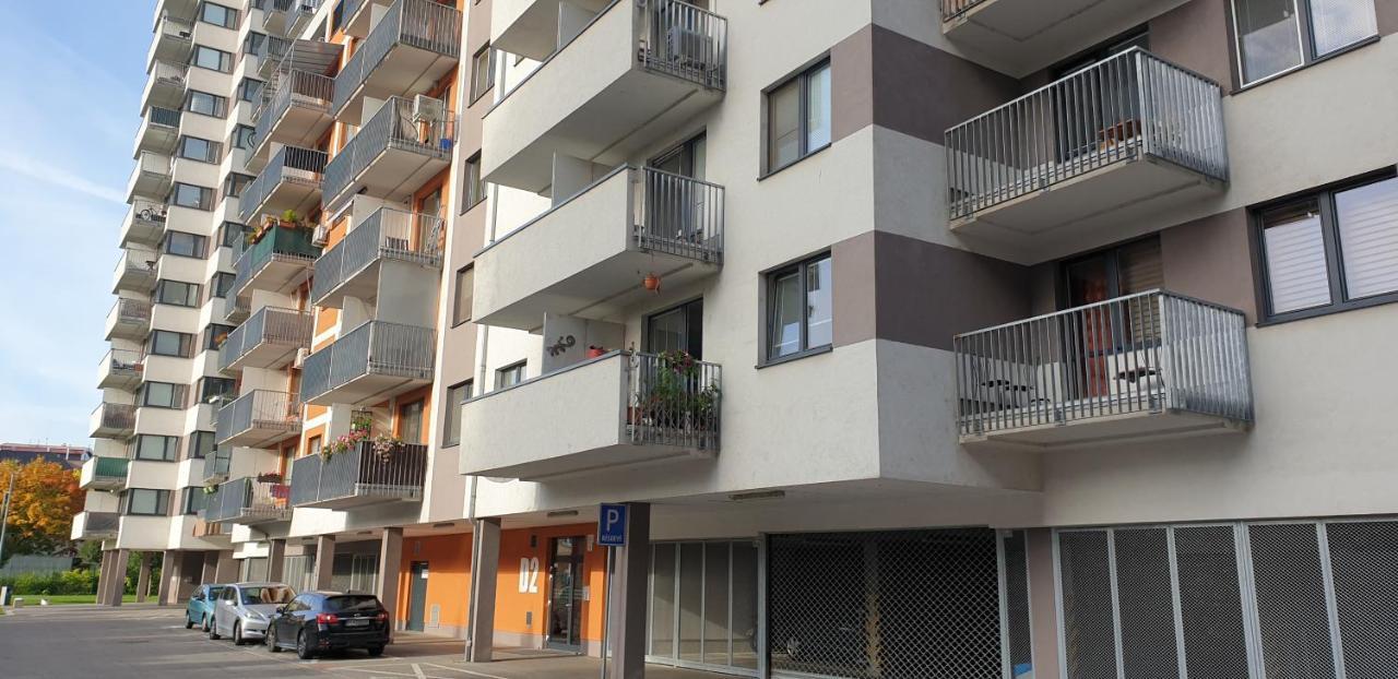 & Parking Apartmán Bratislava